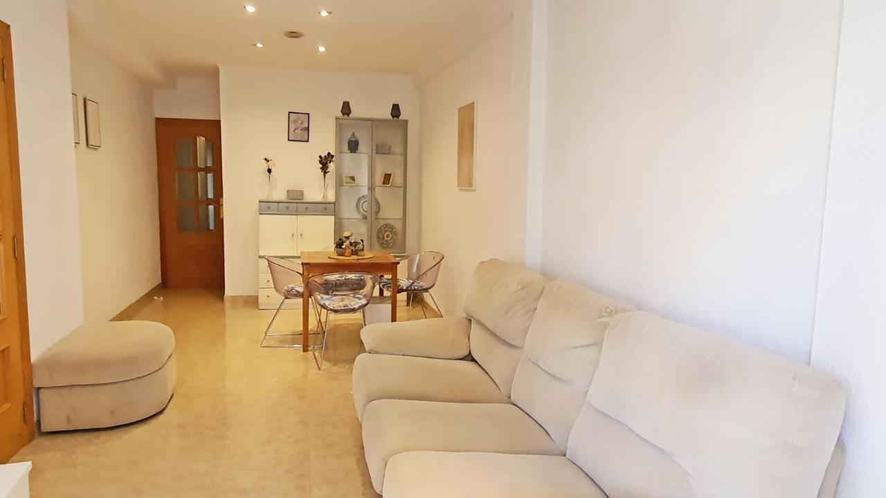 Roma 7 - Alquiler Solo Familias Apartment Playa de Gandia Exterior photo