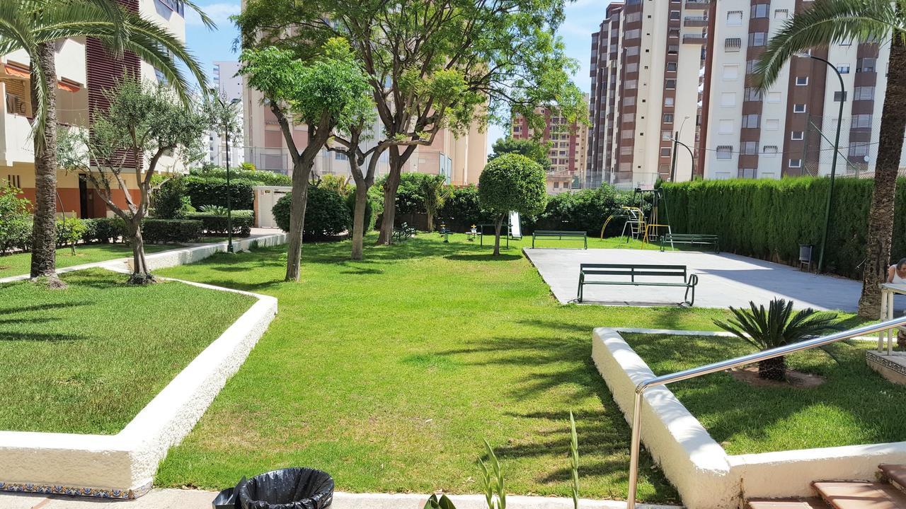 Roma 7 - Alquiler Solo Familias Apartment Playa de Gandia Exterior photo