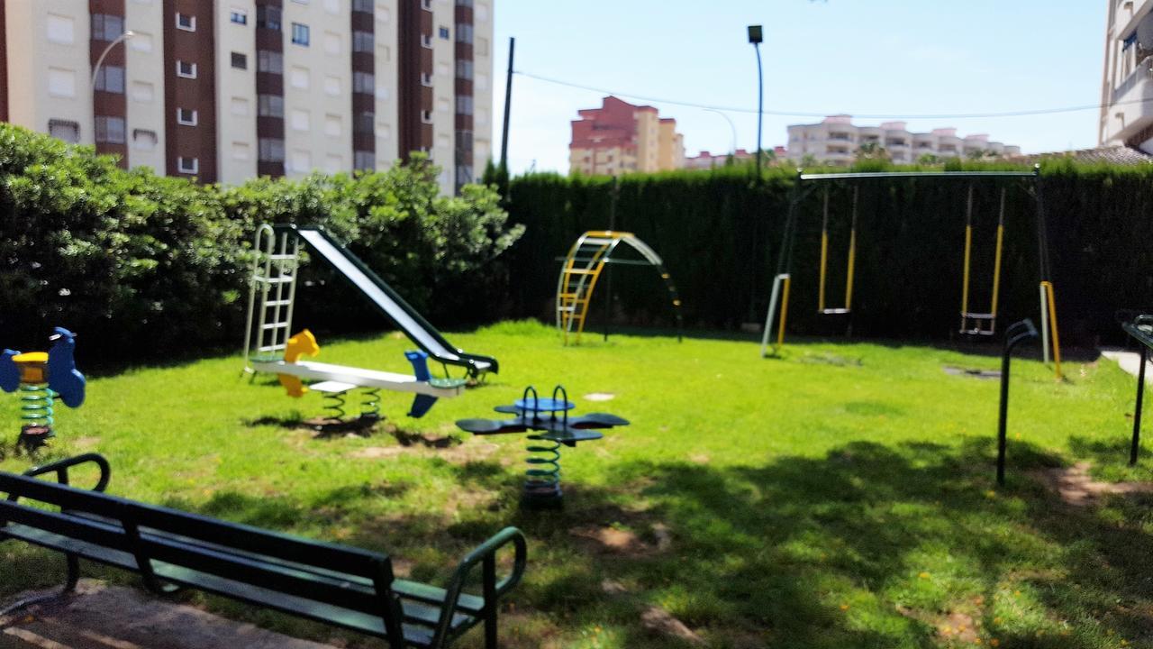 Roma 7 - Alquiler Solo Familias Apartment Playa de Gandia Exterior photo