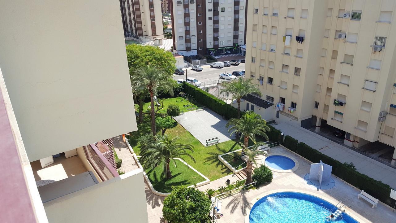 Roma 7 - Alquiler Solo Familias Apartment Playa de Gandia Exterior photo